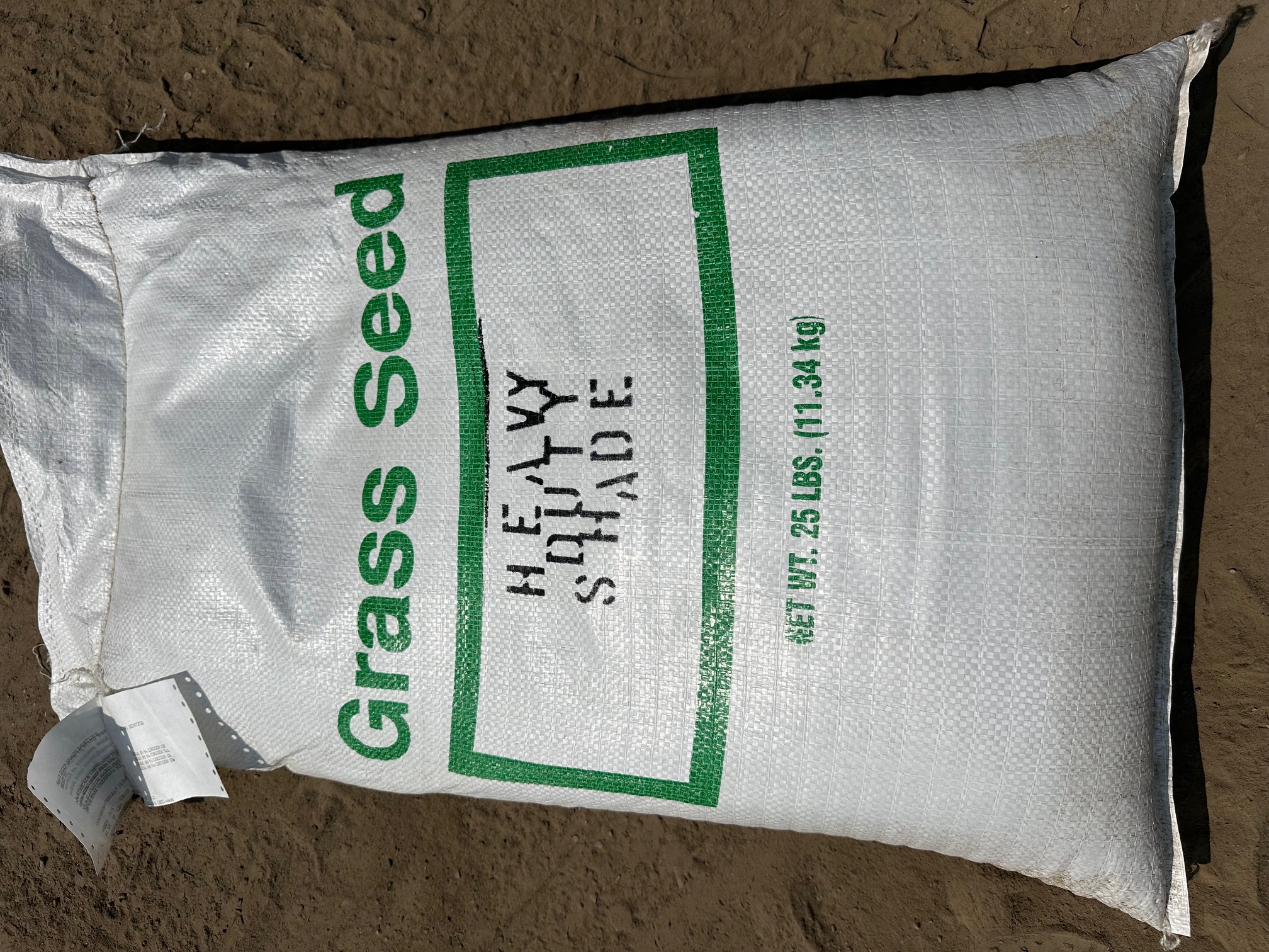 https://threez.infiaglobal.com/storage/photos/1/Products/Other products image/Shade Mix Grass Seed.jpg